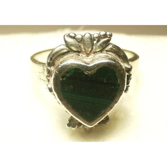 Sterling Silver TT 925 Ring | Size 7 | Green Heart Gemstone | 6g | Crown Vintage - Picture 3 of 9
